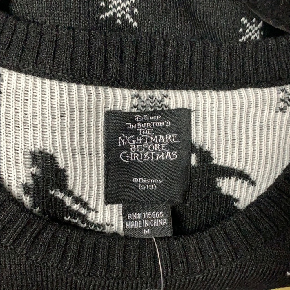 TEMPORARILY UNAVAILABLE. DISNEY HOT TOPIC NBC Jack Fair Isle SWEATER! - Picture 7 of 8